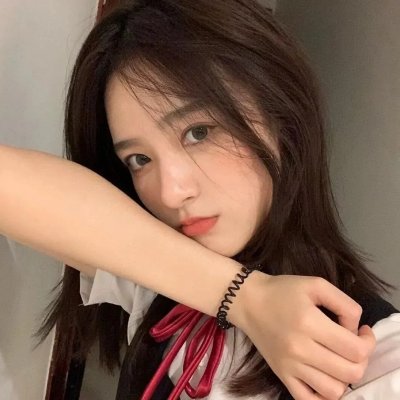 人孔：奉必梦游仙境